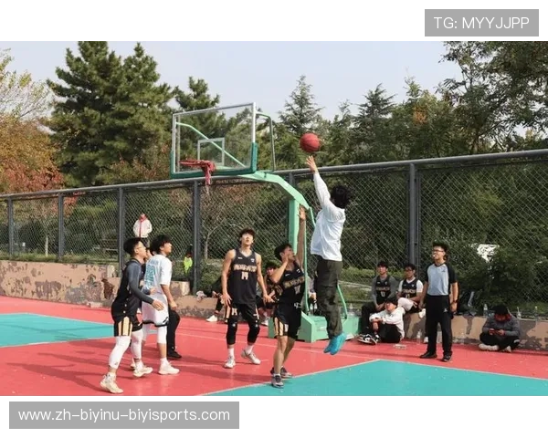 篮球运动员如何通过专项训练提升传球精准度和比赛组织能力